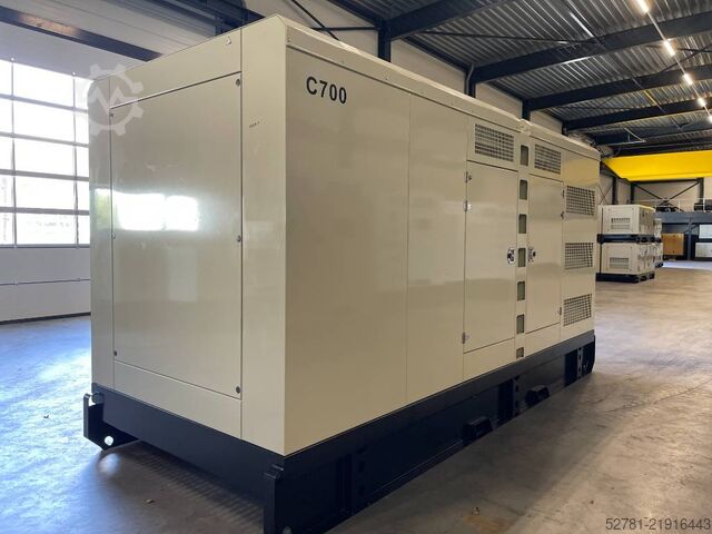 Agregado Cummins KTAA19-G6A - 700 kVA Generator - DPX-19848