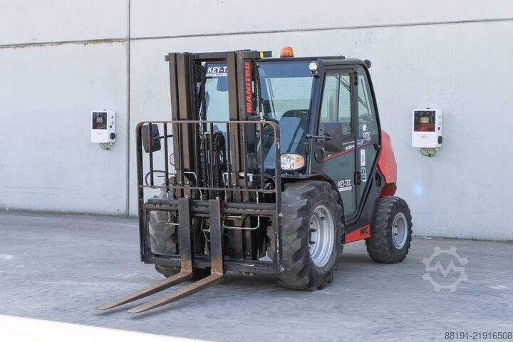 Xe nâng Manitou MC 30-4