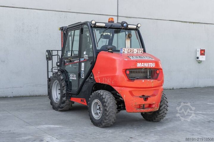 Xe nâng Manitou MC 30-4