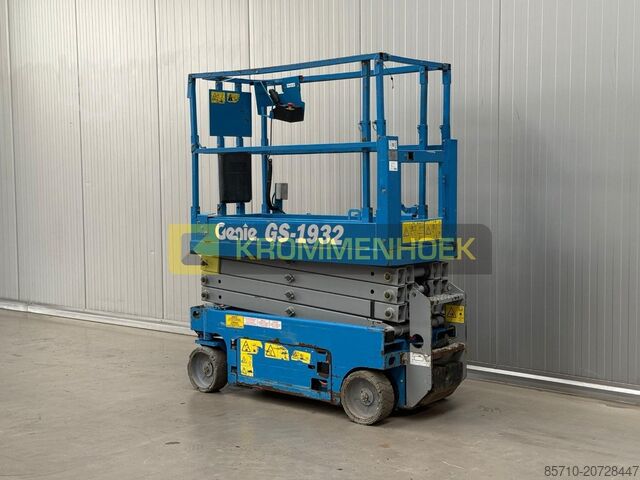 Angkat gunting Genie GS 1932