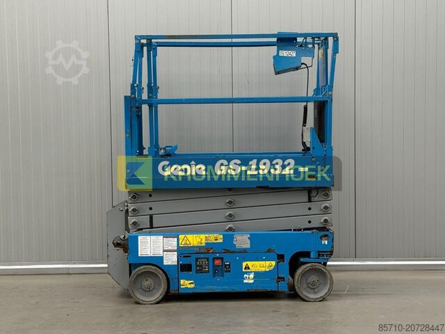 Angkat gunting Genie GS 1932