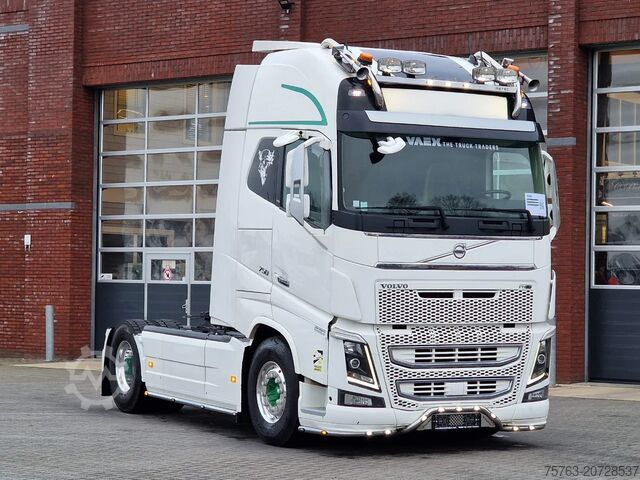 标准-SZM Volvo FH 16.750 Globetrotter XL 4x2 - Retarder - I pa...