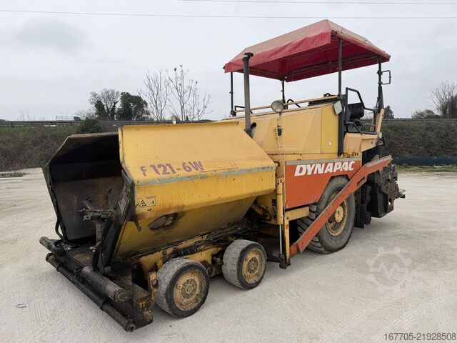 Extendedora de asfalto sobre ruedas Dynapac F121-6W