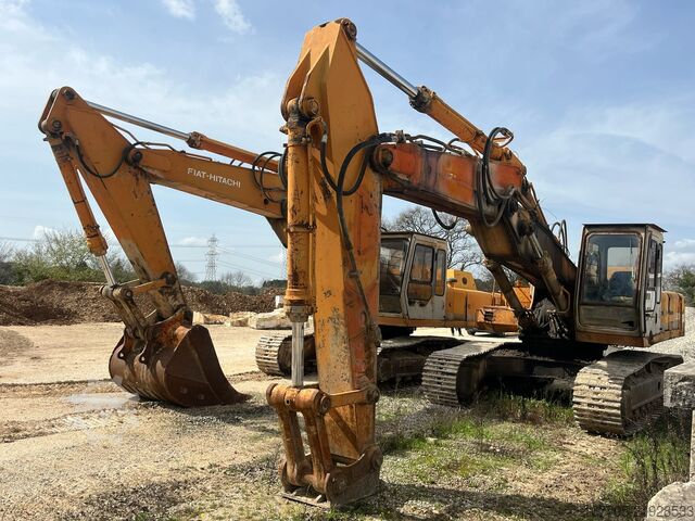 Excavadora sobre orugas Fiat-Hitachi FH 300 T