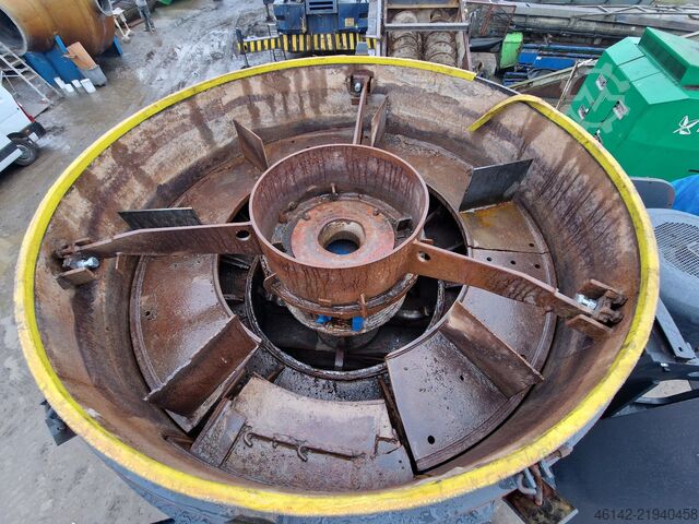 Smulkinimo įrenginys Sandvik CV217 VSI Crusher