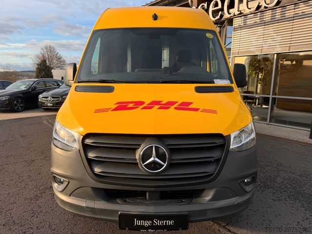 Skåpbil MERCEDES-BENZ eSprinter 312 DHL Regal KEP-Ausbau