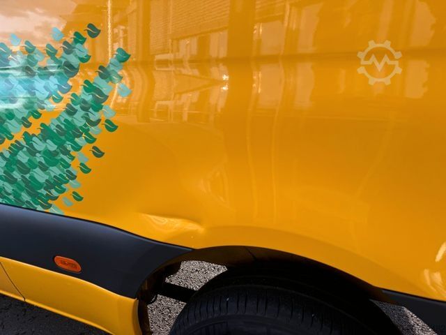 Skåpbil MERCEDES-BENZ eSprinter 312 DHL Regal KEP-Ausbau