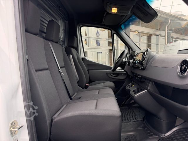 Skåpbil MERCEDES-BENZ Sprinter 319 CDI 3665 Klima Kamera AHK
