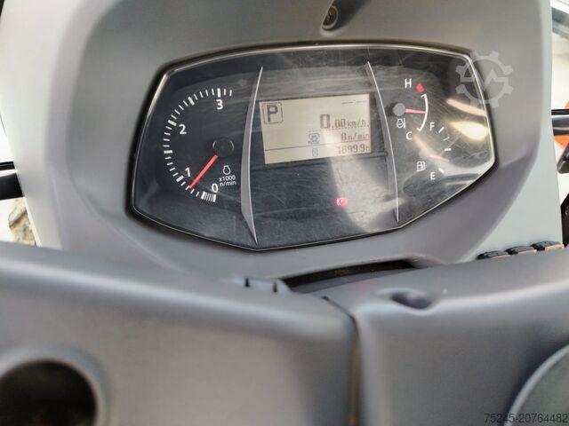 Traktor Kubota M-5101