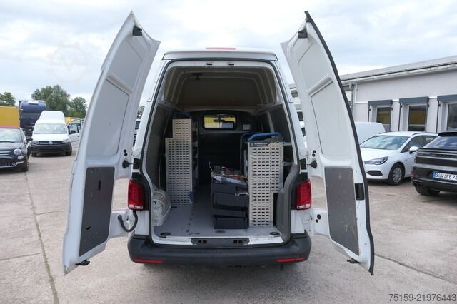 Panel van Volkswagen T6.1 Transporter 2.0 TDI 4Motion Hochdach Lang Klima Flügeltür Standheizung Regaleinbau
