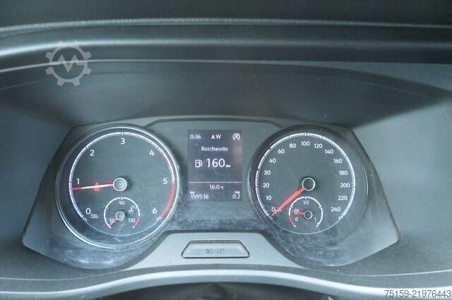 Panel van Volkswagen T6.1 Transporter 2.0 TDI 4Motion Hochdach Lang Klima Flügeltür Standheizung Regaleinbau