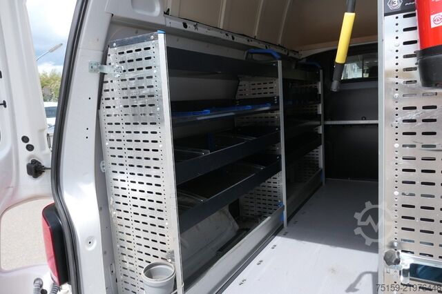 Panel van Volkswagen T6.1 Transporter 2.0 TDI 4Motion Hochdach Lang Klima Sitz &Standheizung Werkstatteinbau