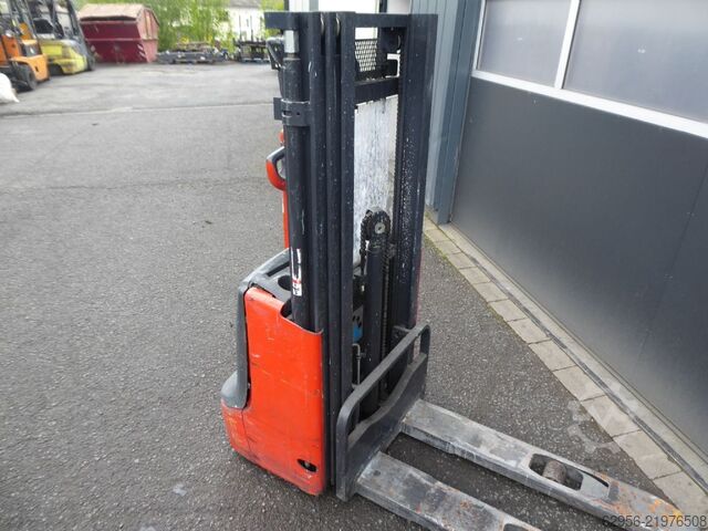 Xe nâng tay Linde L12L