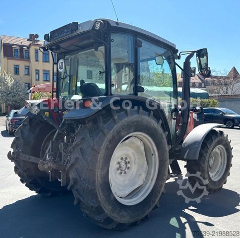Traktor AGCO MASSEY FERGUSON MF 4707
