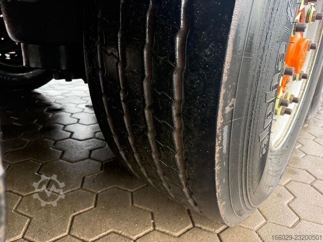 Sơ mi rơ moóc sàn di động KNAPEN K100 Schubboden 92m³ 10mm Boden