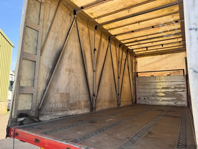 شاحنة رافعة MAN TGX 26.480 XXL 6X2 HMF 2620 CRANE + BDF BODY + ...