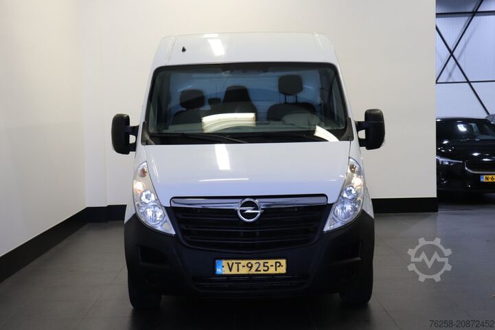 Xe van thùng kín Opel Movano 2.3 CDTI L2H2 - Airco - Radio - €4.950,...