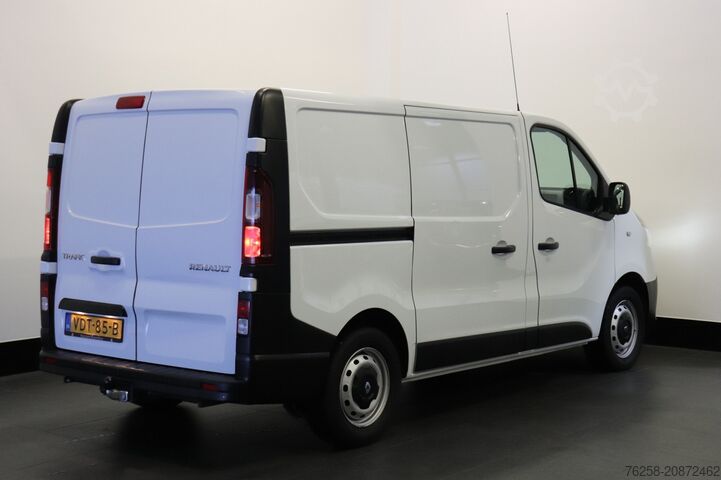 Delivery van Renault Trafic 2.0 dCi 120PK EURO 6 - Airco - Navi - Cr...