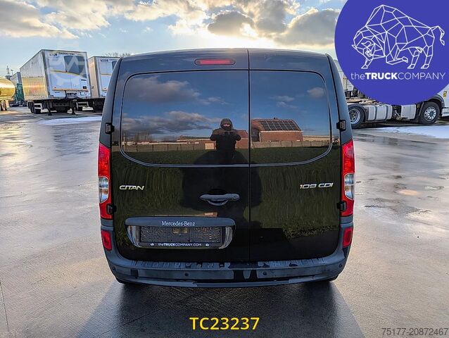 Fourgon tôlé Mercedes-Benz Citan