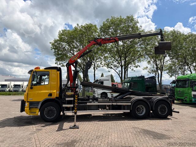 Camião-grua DAF CF 75.250 PALFINGER CRANE + HOOKLIFT  143.037km