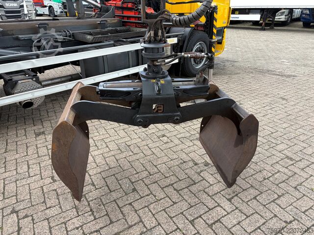 Camião-grua DAF CF 75.250 PALFINGER CRANE + HOOKLIFT  143.037km