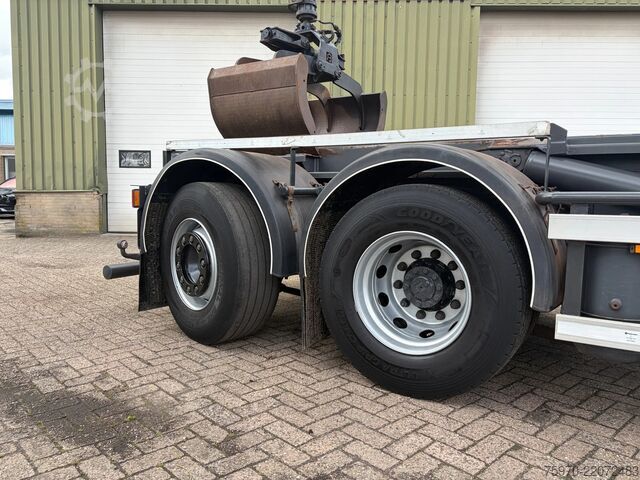 Kranabíll DAF CF 75.250 PALFINGER CRANE + HOOKLIFT  143.037km
