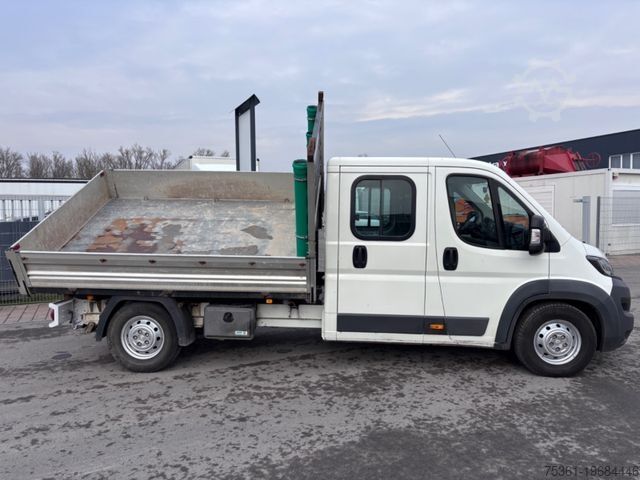 Autoutilitară basculantă PEUGEOT Boxer DoKa Dreiseitenkipper L3 BlueHDi AHK E6