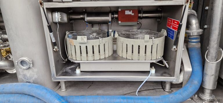 Truk tangki MAN TGS 26.400 (6x2)