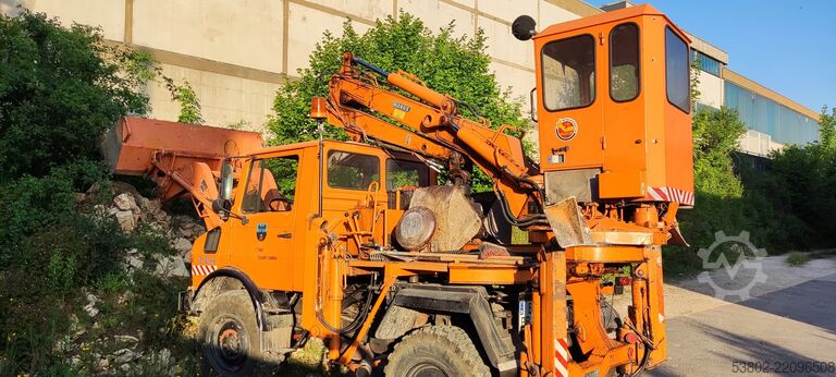 Unimog Klaus bagrski čelni nakladač Mercedes-Benz Unimog U424/U1000