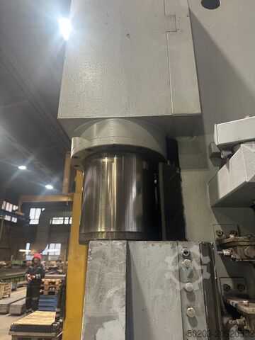 Prensa plegadora PIESOK CTO 250A/ 4000