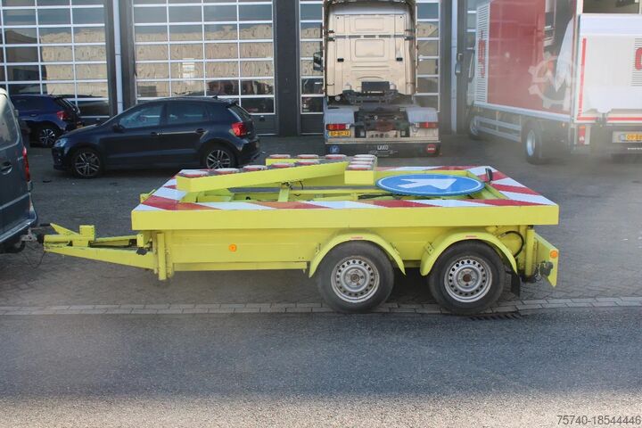 Trias 2 AXEL Trias 2 AXEL