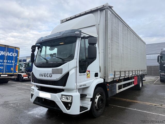Camión plataforma con toldo Iveco EUROCARGO 190-320 19T TAULINER