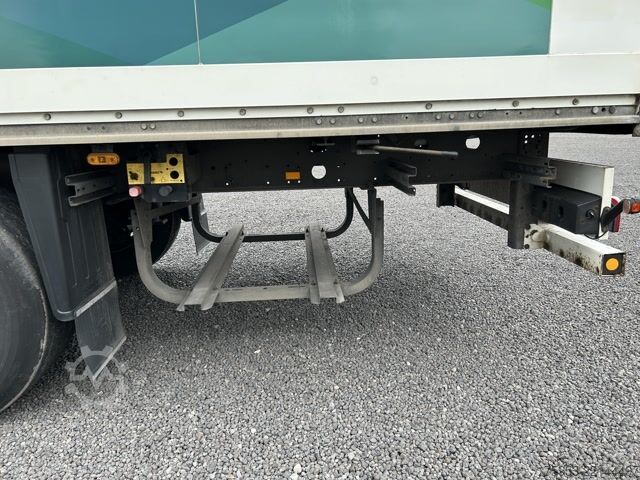 Furgonska polprikolica Schmitz Cargobull SKO 24 Trockenfracht Koffer Doppelstock