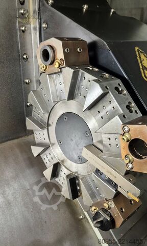 Torno CNC HURCO TM6