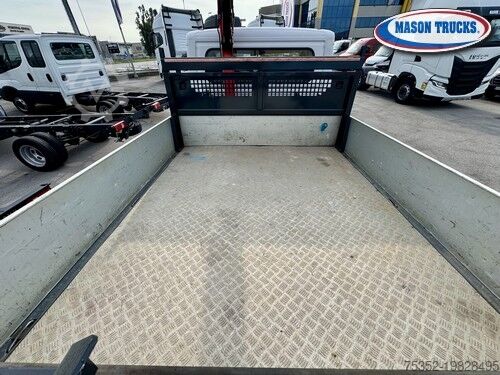 Kombije z žerjavom, nameščenim na tovornjak FIAT Ducato Maxi Doppia Cabina gru Fassi F26