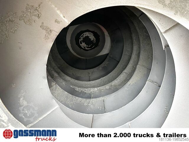 Mobiele betoncentrale Mercedes-Benz Arocs 3251 8x4/4, Betonmischer Liebherr ca. 9m³