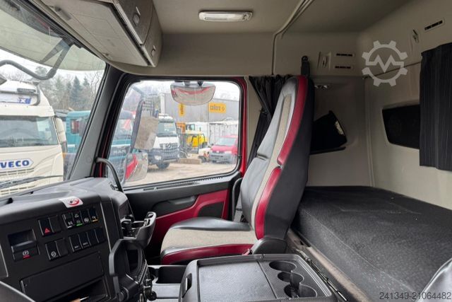 Damperli kamyon VOLVO FMX-460 8x4 Dumper