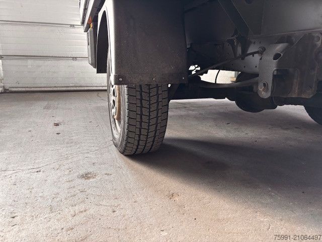 Pritschenwagen IVECO Daily Fahrgestell Doppelkabine 35 S ... Radstand