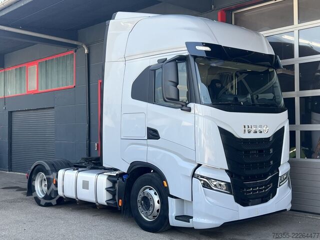 Стандартный седельный тягач IVECO S-WAY AS440S48 E6d ACC Intader NAVI 2xTank Leder