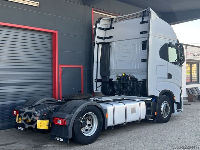 Стандартный седельный тягач IVECO S-WAY AS440S48 E6d ACC Intader NAVI 2xTank Leder