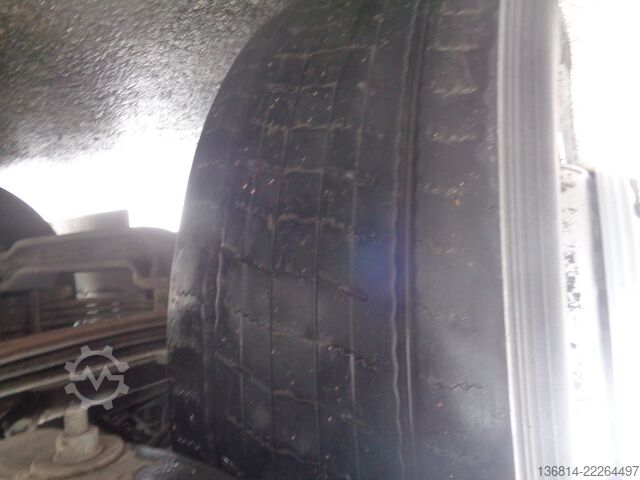 Specijalno vozilo VOLVO FH420 8x4 BB Spitzer Silo 23 cbm VEB EU5