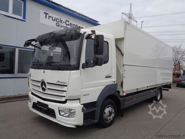 LKW mit Getränkeaufbau MERCEDES-BENZ Atego 1223 L 5,8 M Schwenkwand RFK Spurassi