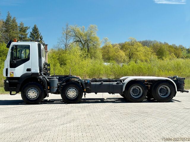 Lastbilchassis IVECO TRAKKER 450 * FAHRGESTELL * 8x4