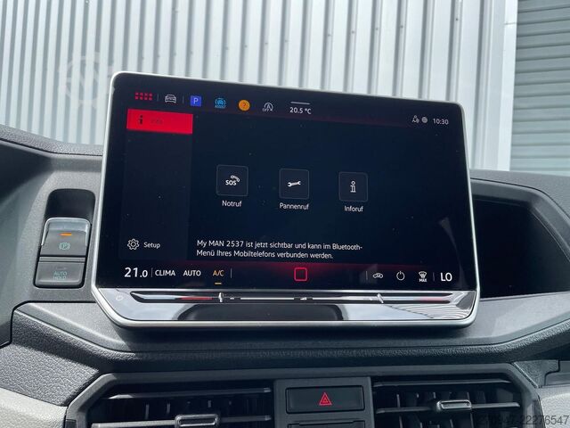 Hög tak skåpbil MAN TGE 3.180 L3H3 MIXTO 4x4 NAVI LENKRADHZ DAB