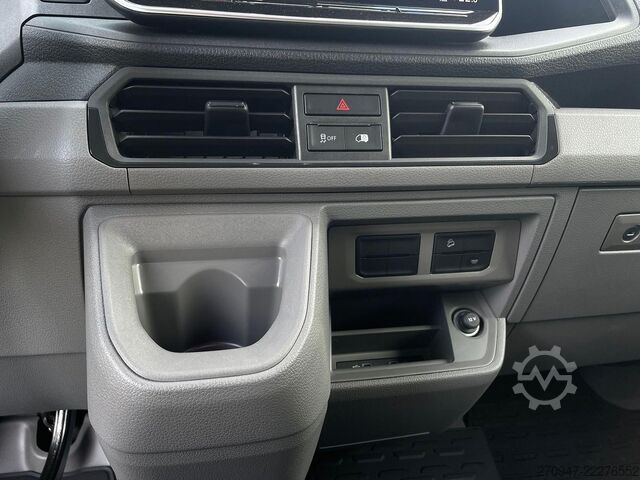 Hög tak skåpbil VOLKSWAGEN Crafter Kasten 35 L3H3 4M NAV LED ACC KAMERA PDC