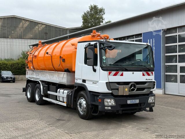Vakuuminė cisterna sunkvežimis MERCEDES-BENZ 2641 Kanalreiniger Tollense 15.000 L 6x4