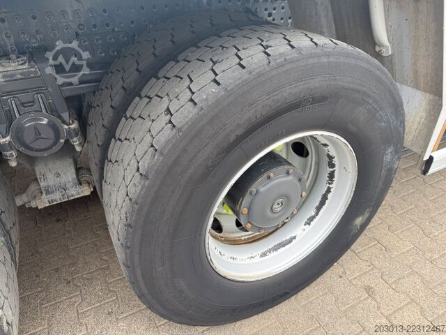 Betono maišyklės sunkvežimis MERCEDES-BENZ AROCS 3340 8x4 Betonmischer Intermix P10C UL