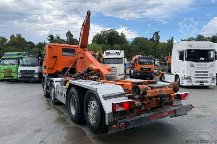 卷臂钩自卸卡车 SCANIA G490 8x2 Hiab 20T
