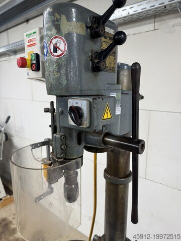 Kolomboormachine kolomboor ARBOGA E825