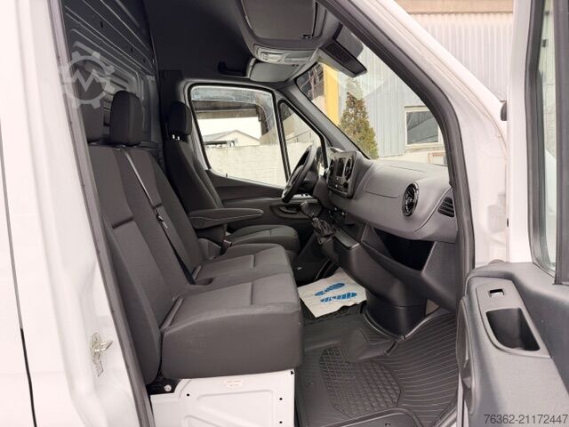 Xe tải thùng cao và dài Mercedes-Benz Sprinter317CDI L2H2.AHK-3,5t.Klima.Kamer